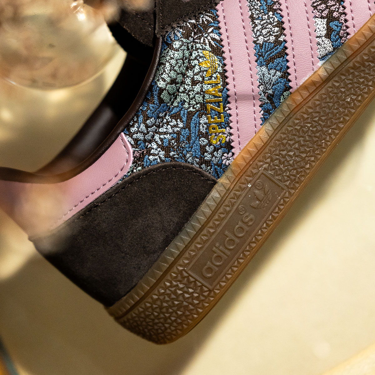 Handball Spezial - Liberty London - Coffee