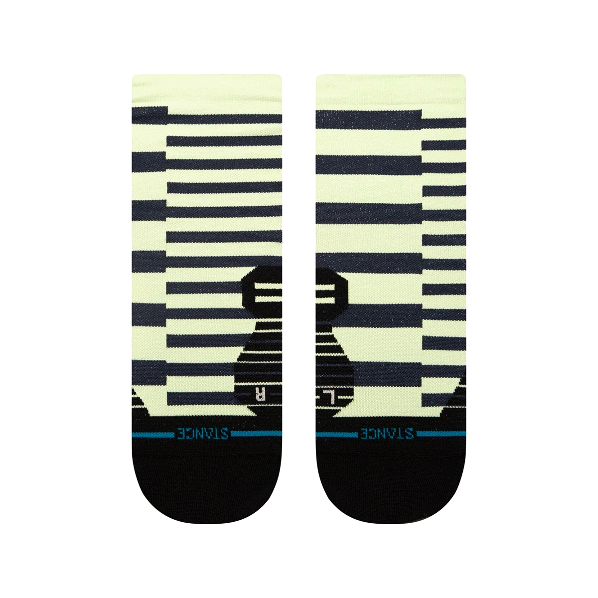 Staggered Ultra Light Quarter - Performance - Black