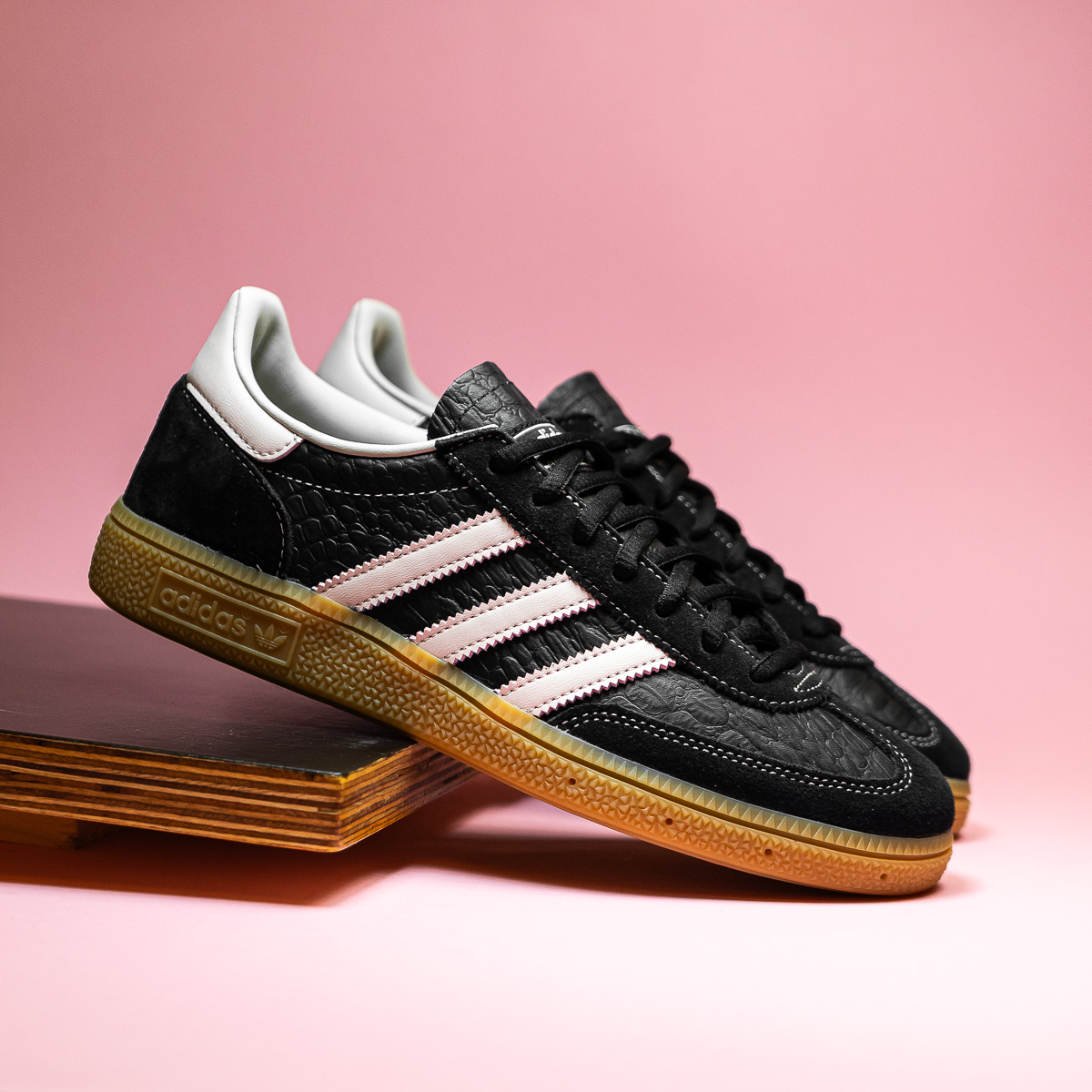 Handball Spezial - Black Croc