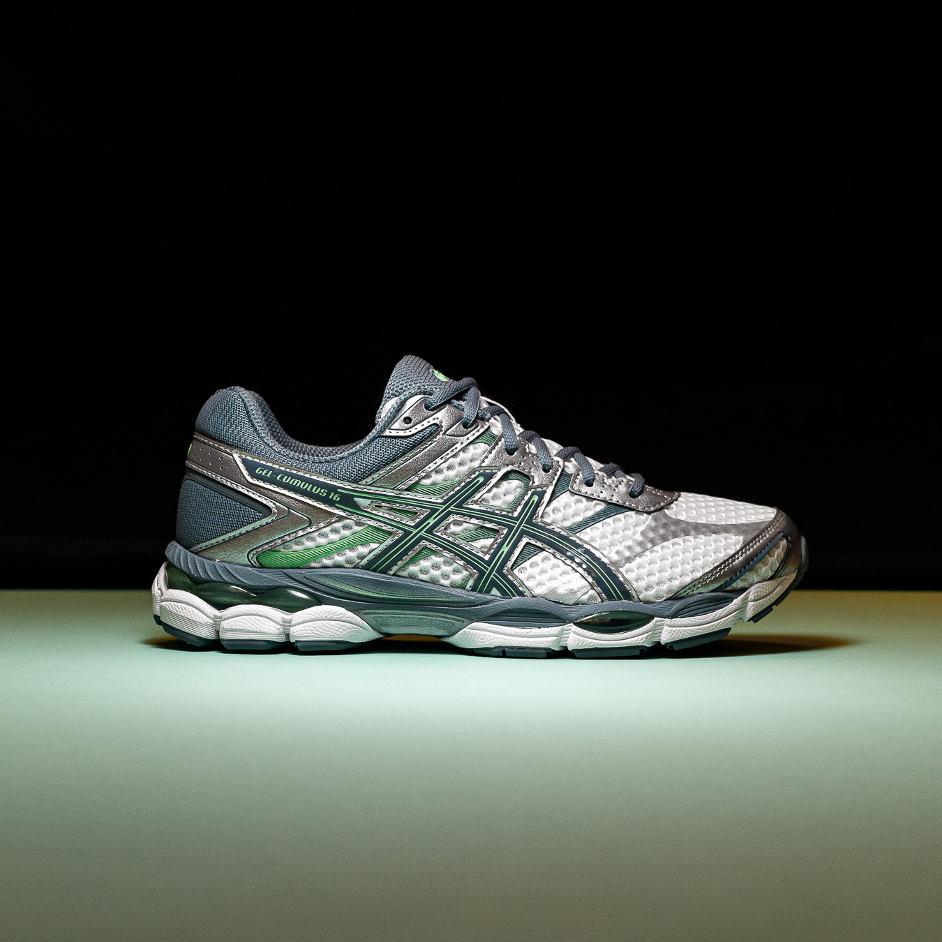 GEL-Cumulus 16 - White Ironclad