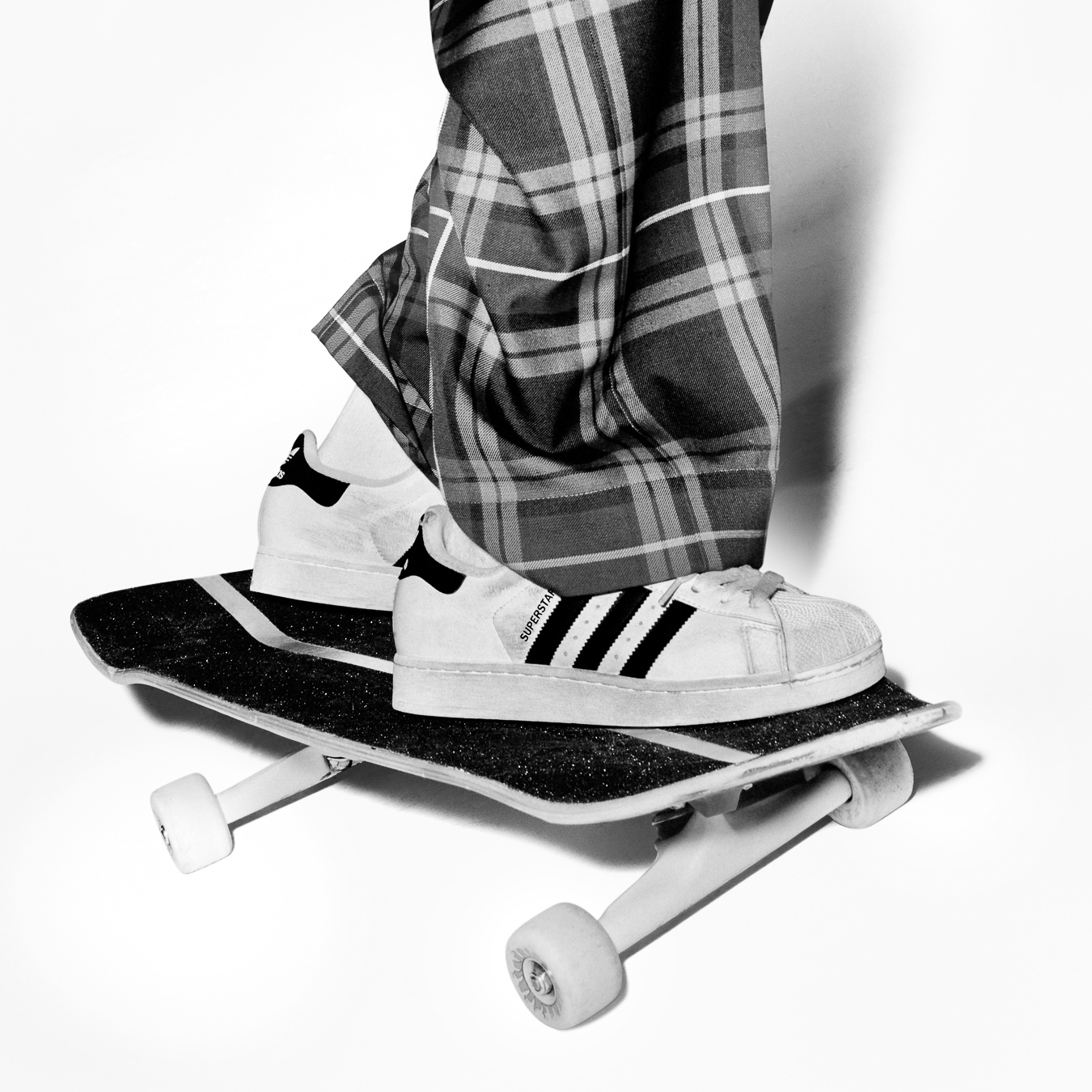 Superstar 2 - White