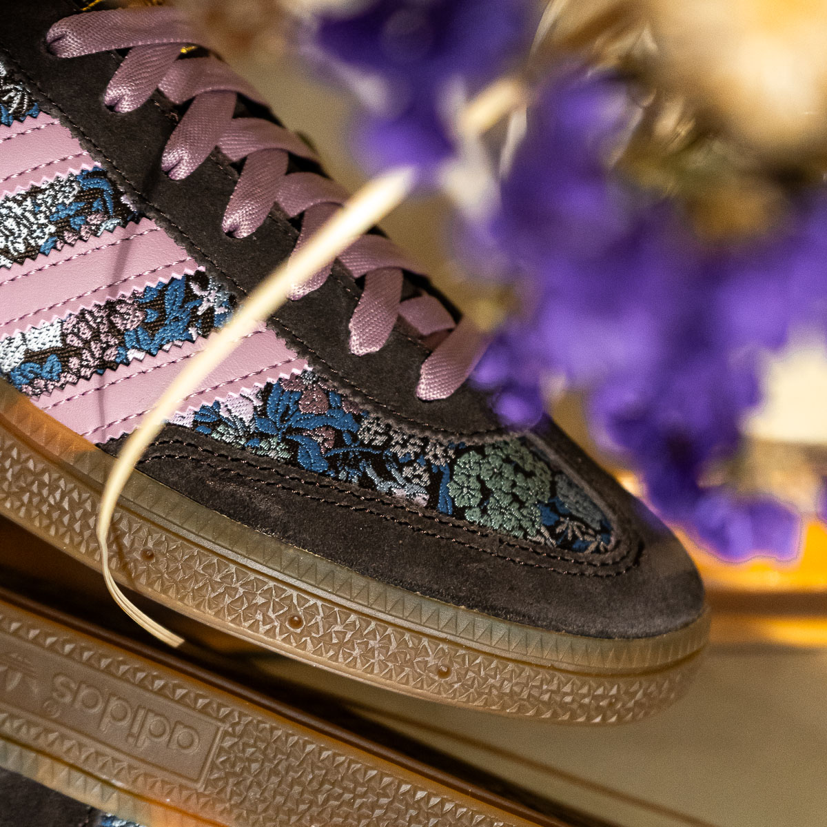 Handball Spezial - Liberty London - Coffee