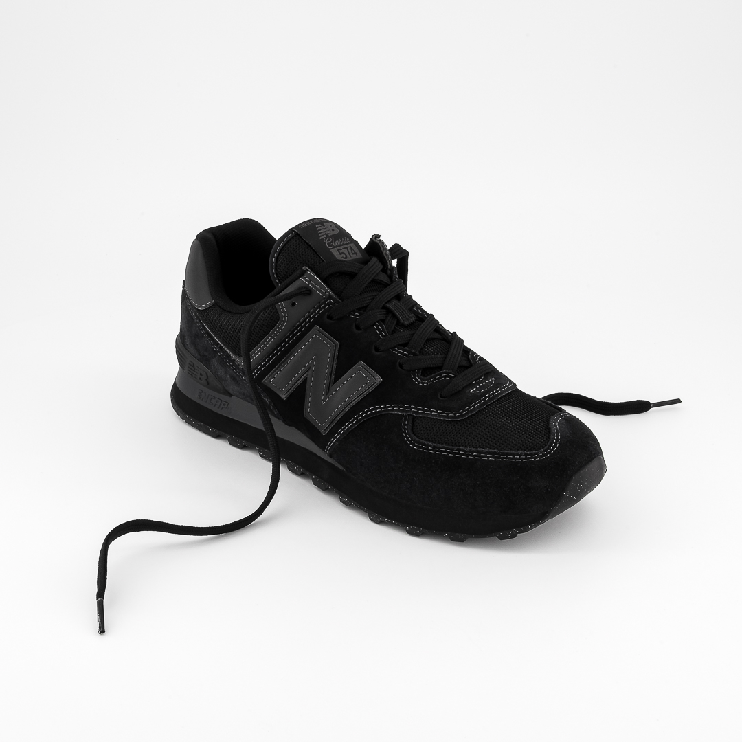 574 Classic - All Black