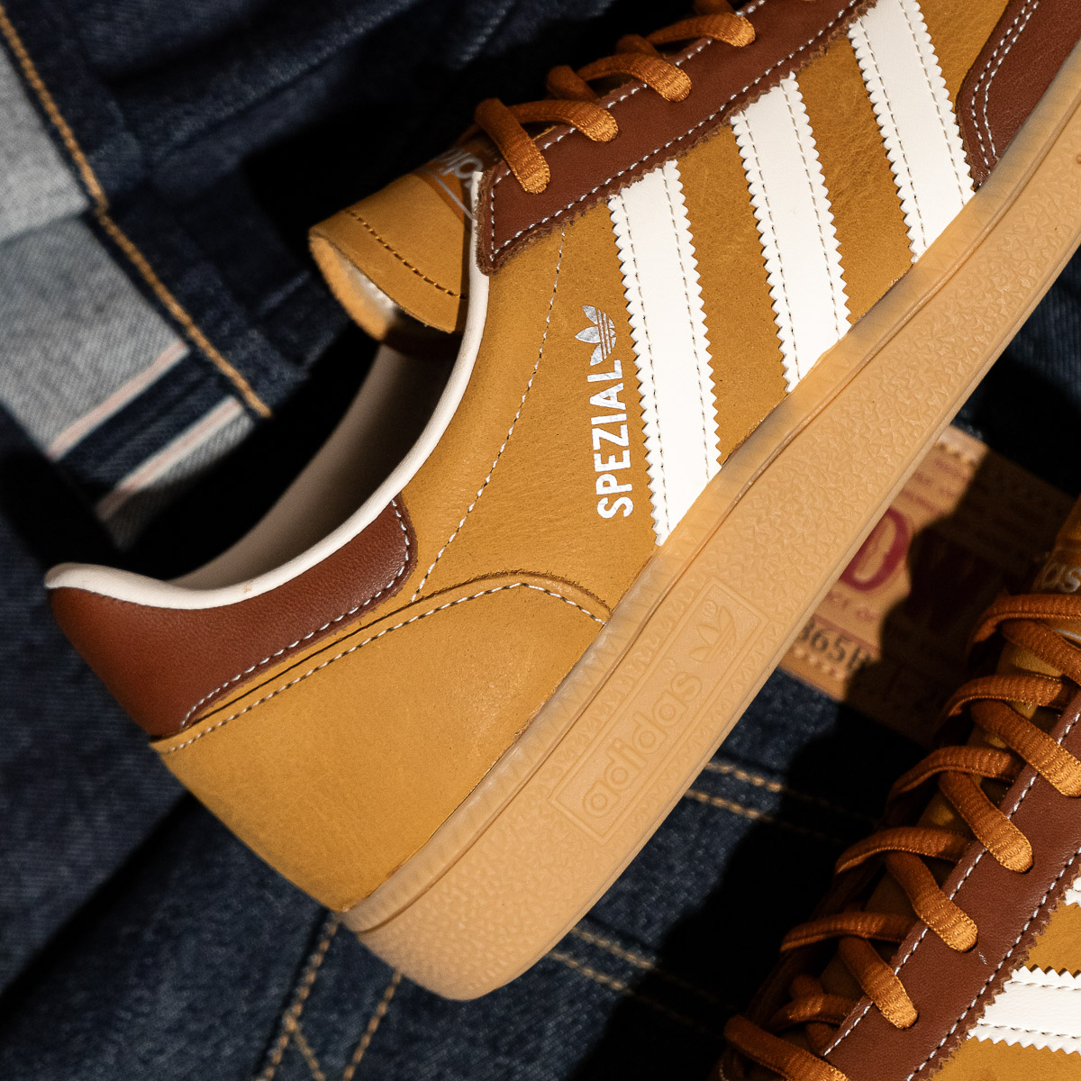 Handball Spezial - Brown