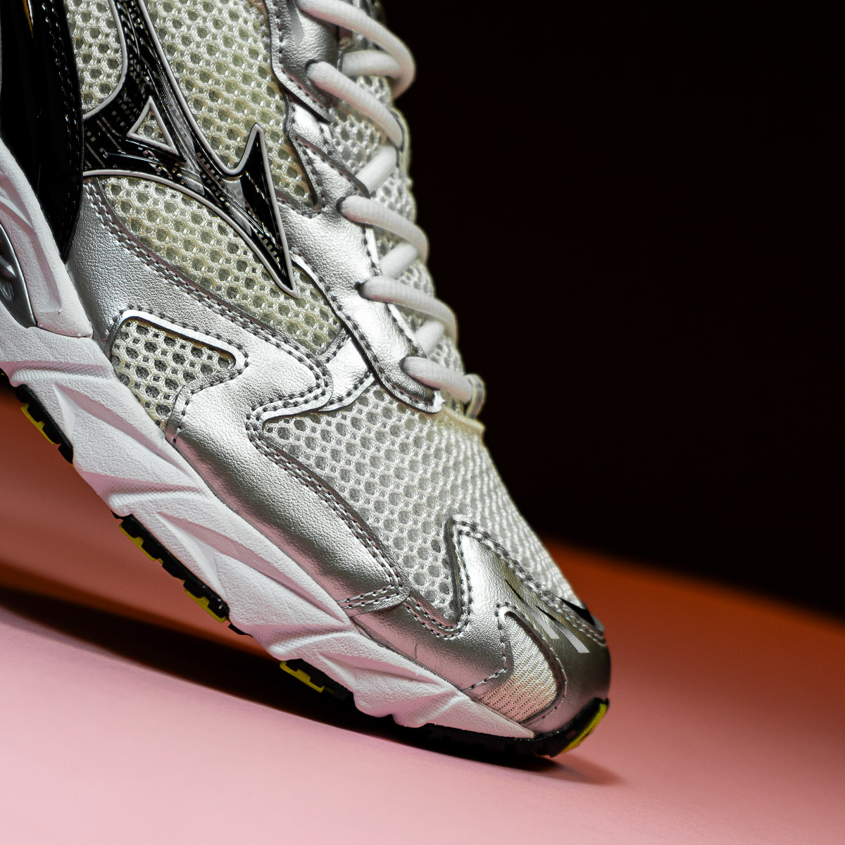 Wave Rider 10 - White Green