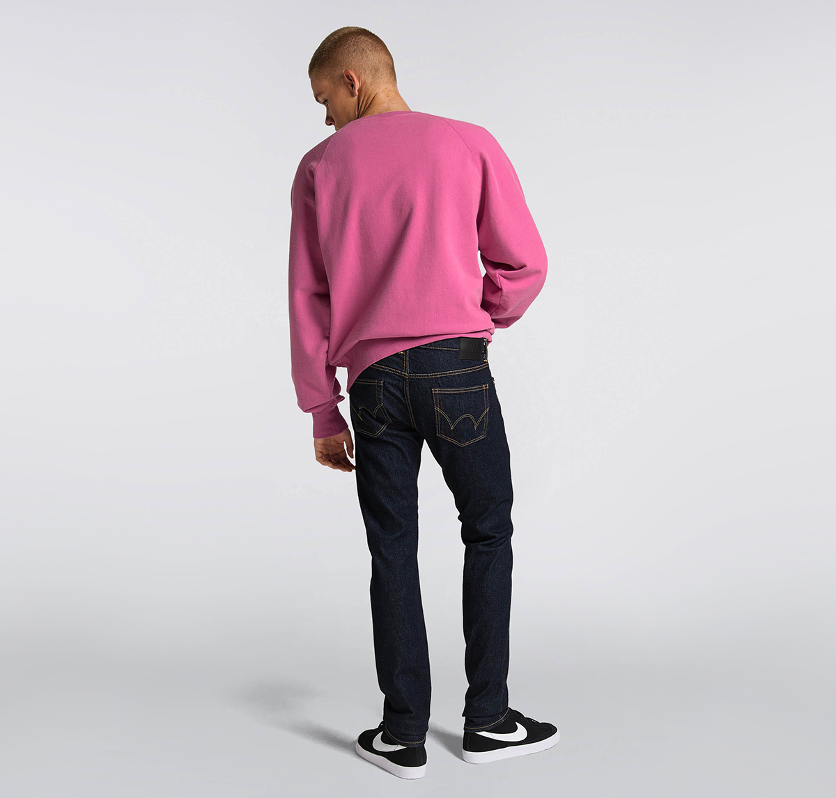 EDWIN Slim Tapered 12oz Kaihara Organic Stretch Denim - Made In Japan - Blue Rinsed back outfit
