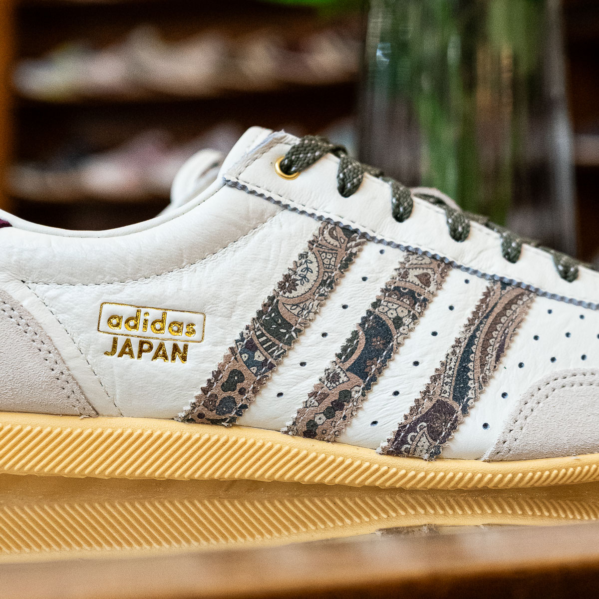 Japan - Liberty London- Off White