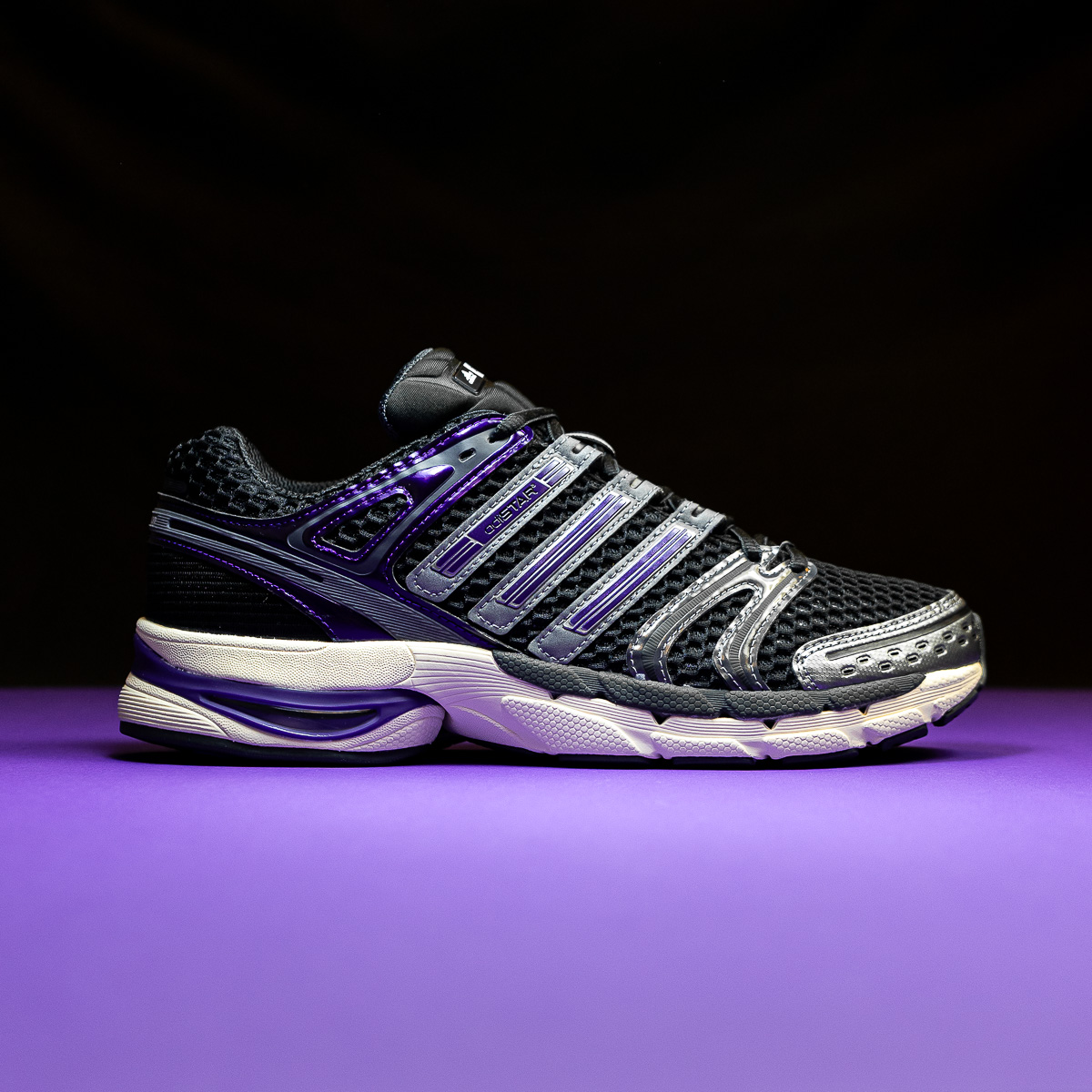 Adistar Control 5 - Black Purple