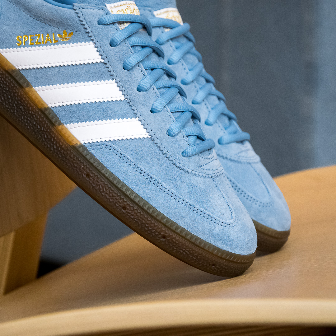 Handball Spezial - Light Blue