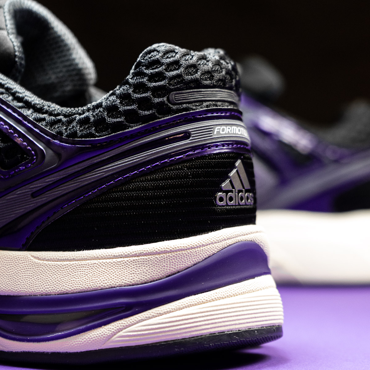 Adistar Control 5 - Black Purple