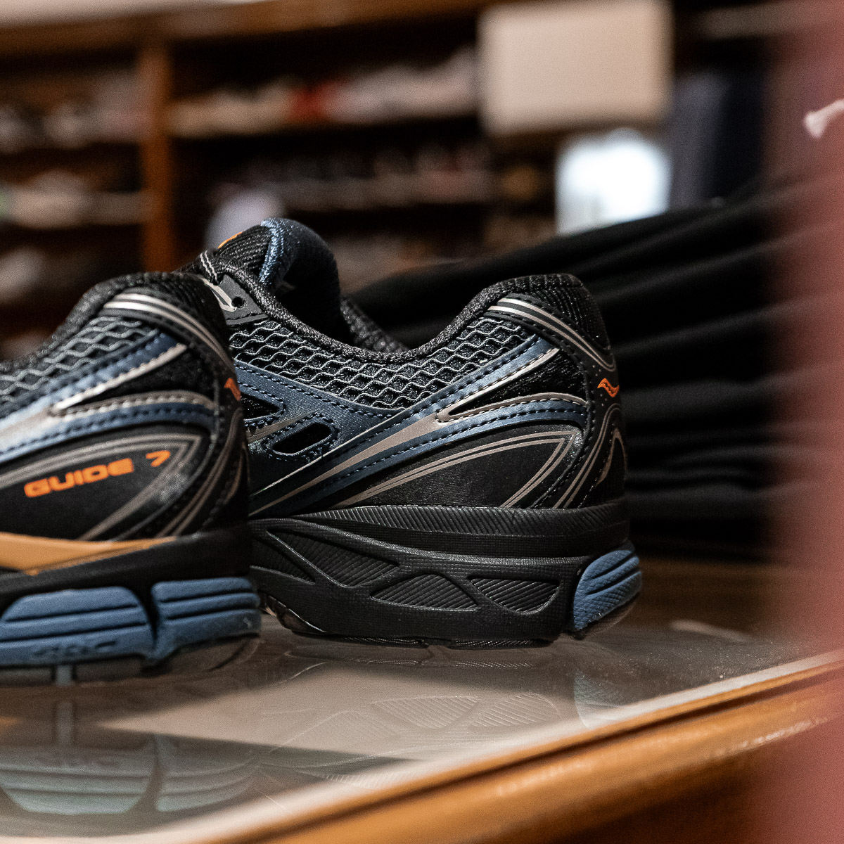 PROGRID Guide 7 - Black