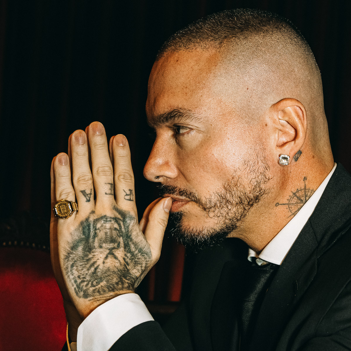 CRW-001JB-9 - J BALVIN