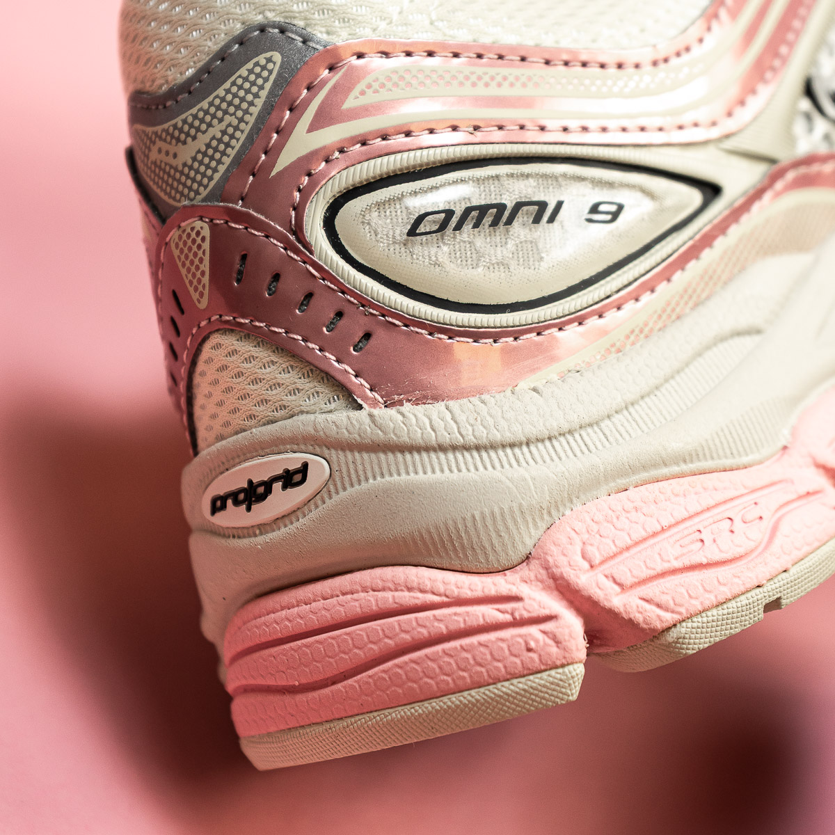 PROGRID OMNI 9 - Eggshell