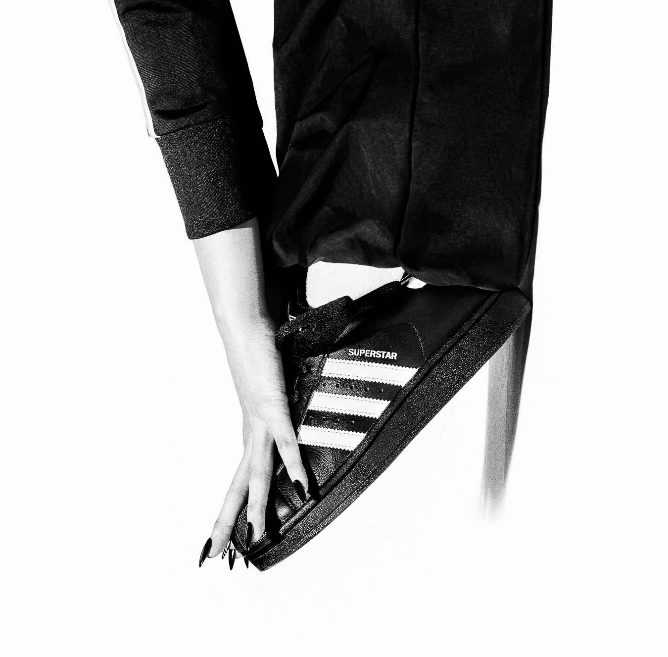 Superstar 2 - Black